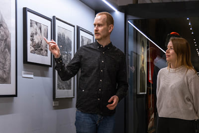 Guided military tour exhibit at Helsinki